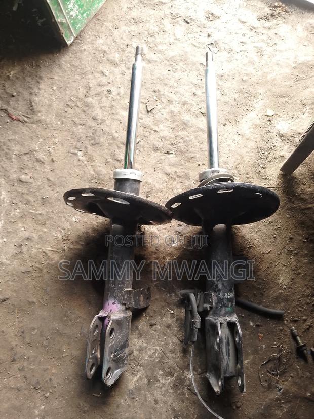 Toyota Noah 2012 Shocks