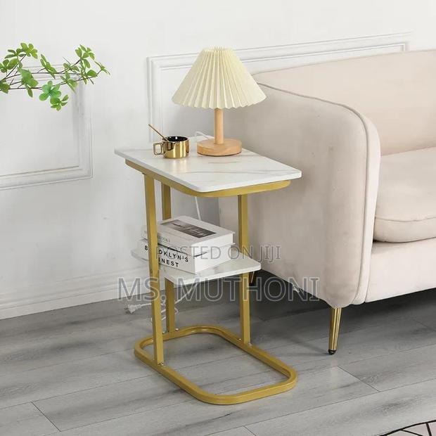 White /Gold High Quality Side Table - thumbnail 2