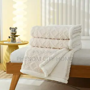 Cute Smooth Luxurious Cream White Sharper Fleece