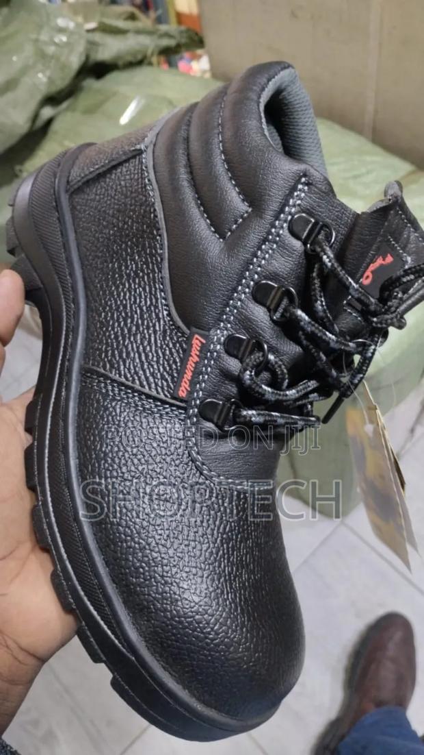 Safety Shoes - thumbnail 2