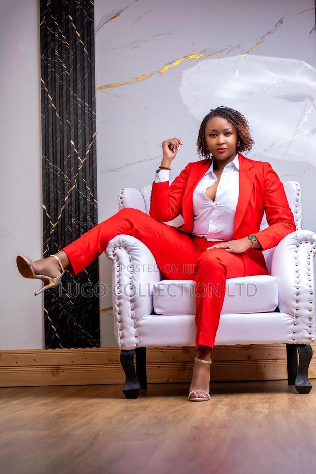 Women Power Suits - thumbnail 6