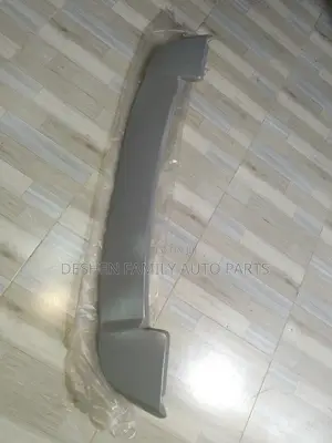 Toyota Voxy/ Noah 2005 -2010 Spoiler
