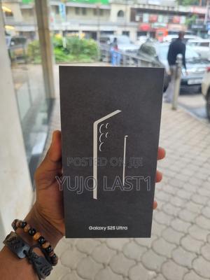 New Samsung Galaxy S25 Ultra 256 GB Gray - main view