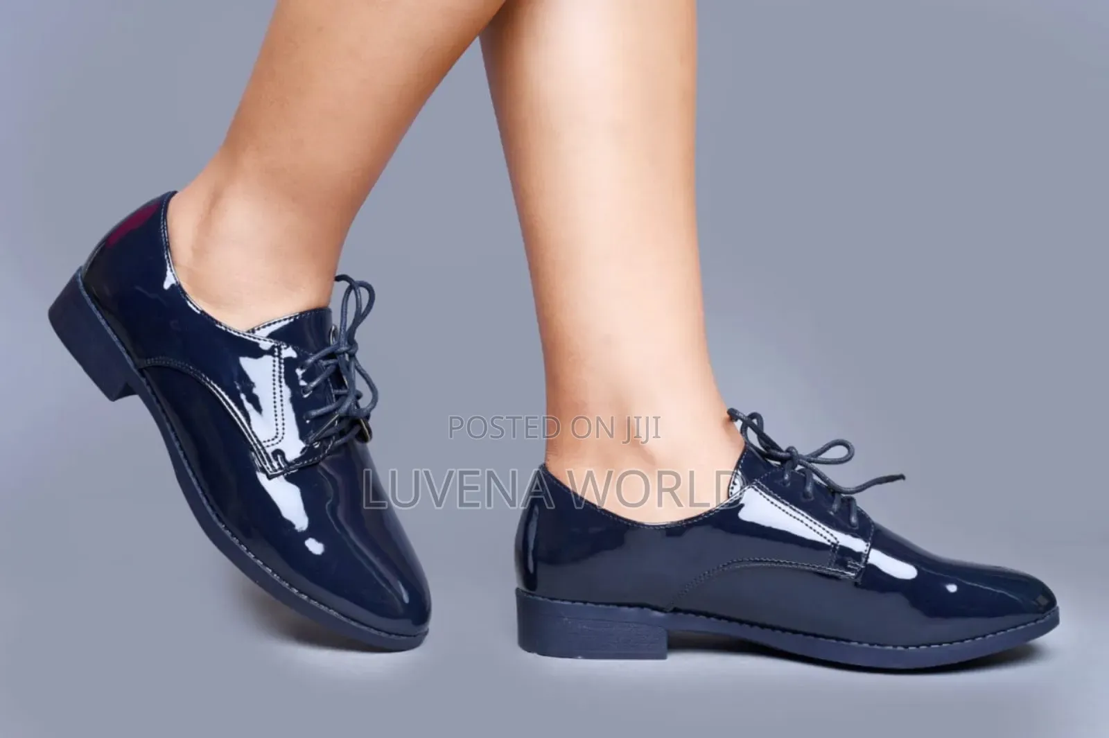 Mossimo Brogues