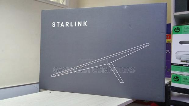 Brand New Starlink V3 Wifi 6 Starndard Kit - main view