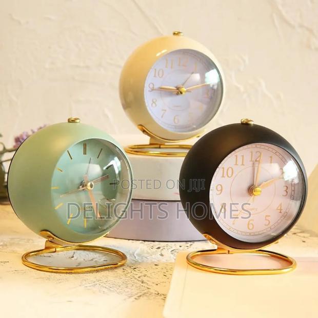 Silent Non Ticking Retro Vintage Alarm