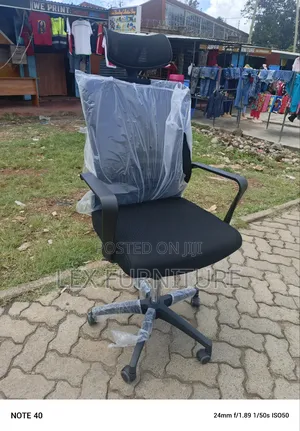 Density Headrest Office Chair