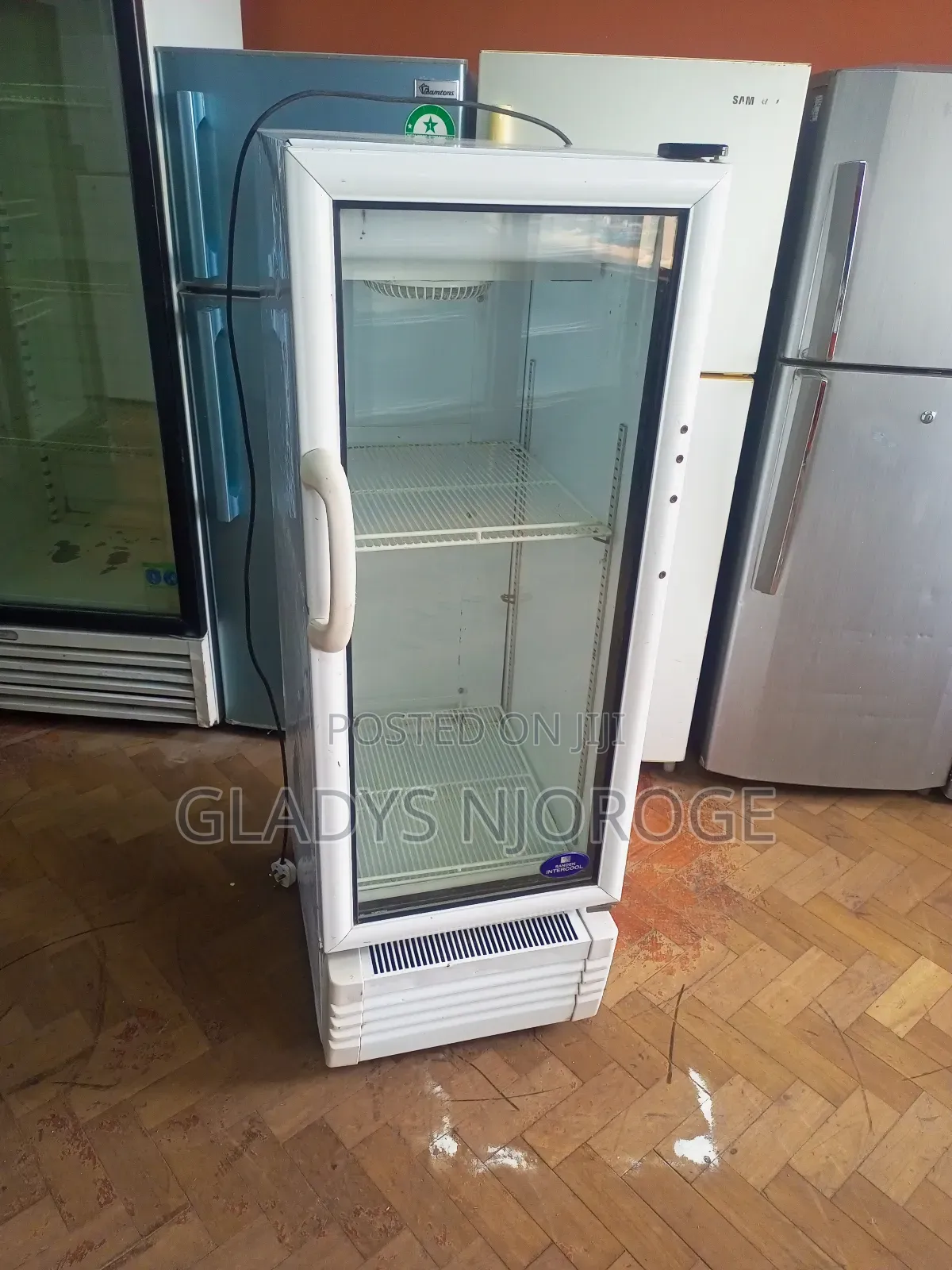 Economical White Display Fridge