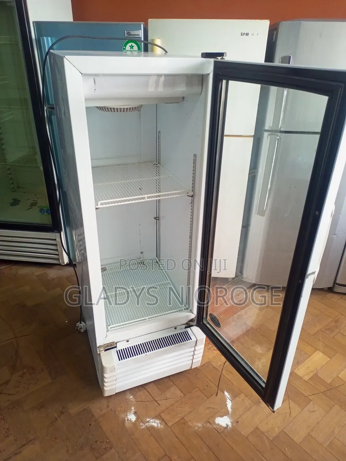 Economical White Display Fridge
