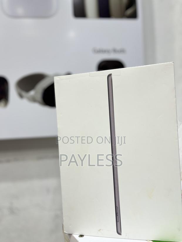 Apple iPad 9.7 64 GB Black