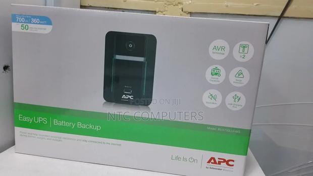 "Apc Easy Back-Ups 700va, 230v, Avr, Usb Charging Universal