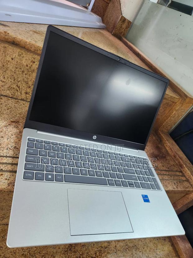New Laptop HP 15 8GB Intel Core I5 SSD 512GB - thumbnail 2
