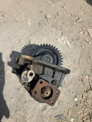 Giga CXZ FVZ CXH FSR FVR Gearbox Ptohydraulic Pump X Japan