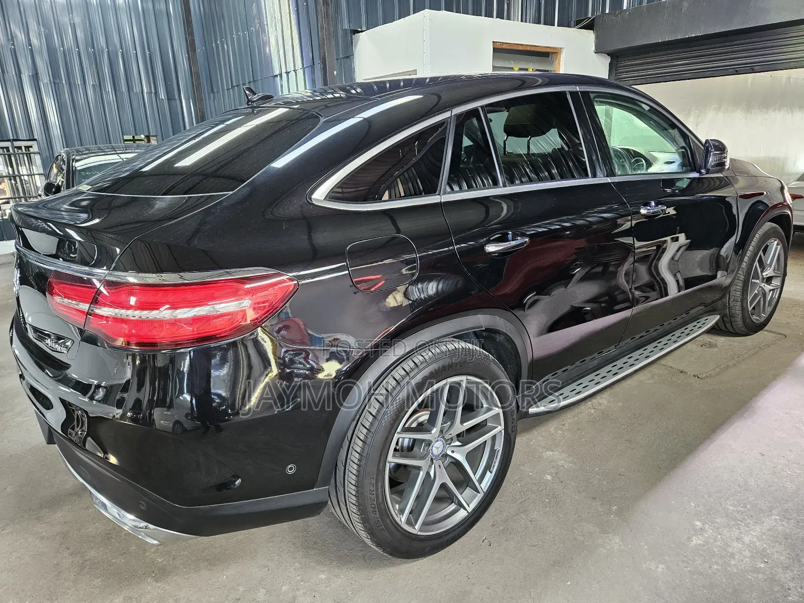 Mercedes-Benz GLE-Class 2019 Black