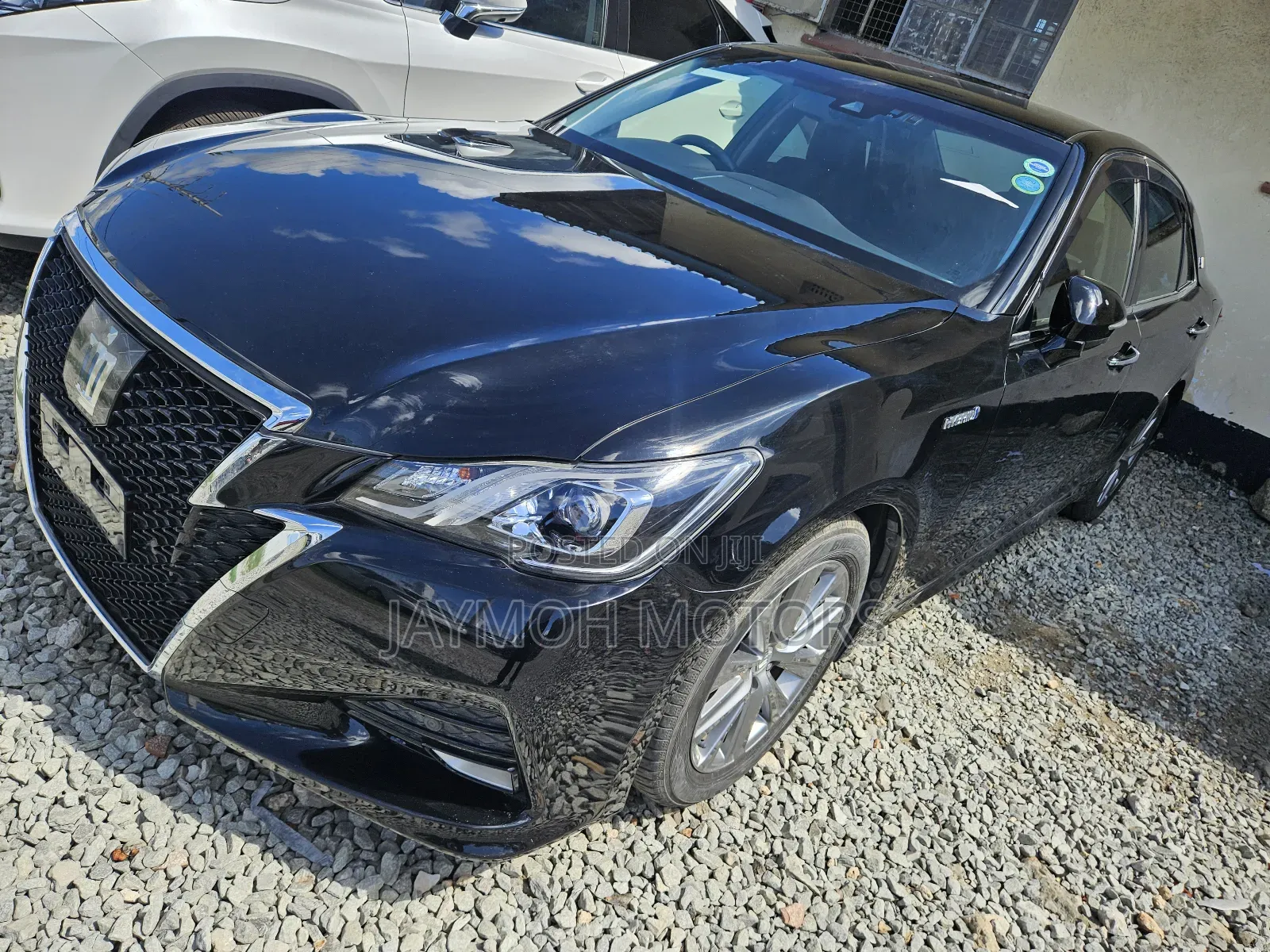 Toyota Crown 2018 Black
