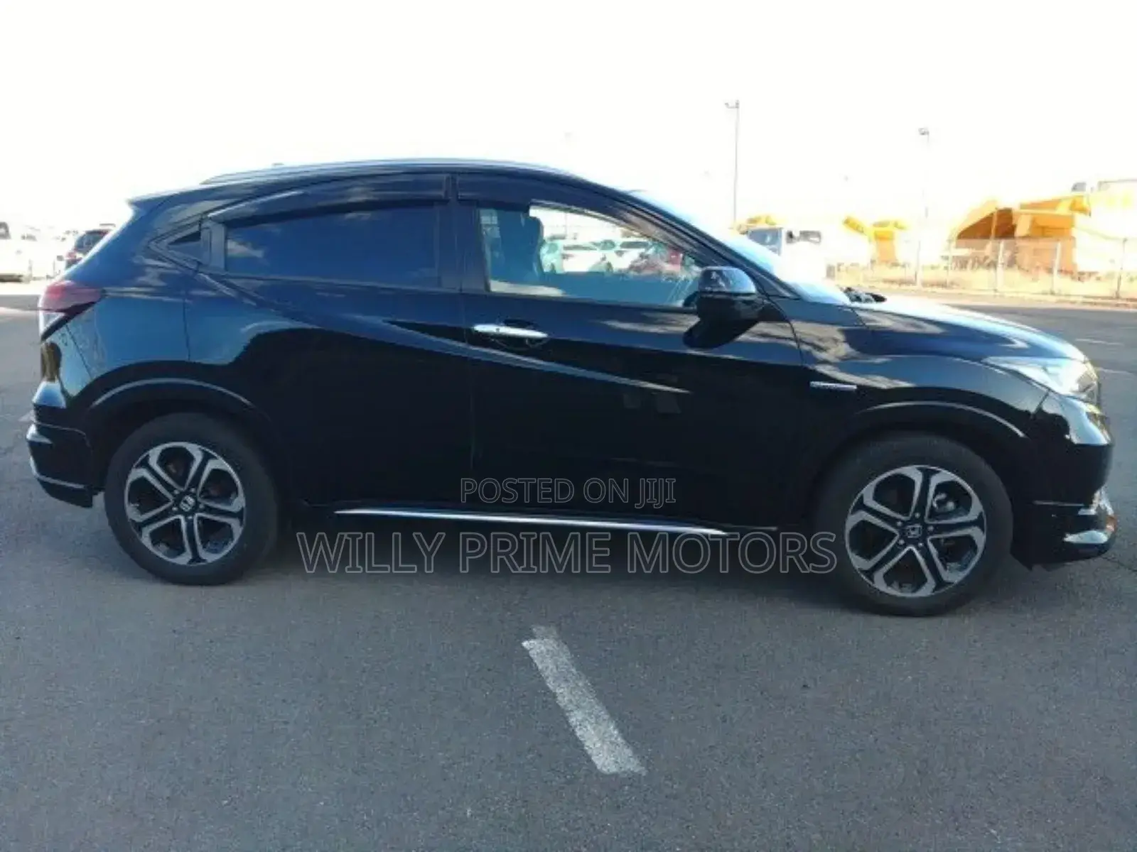 Honda Vezel 1.5 Hybrid 2WD 2019 Black