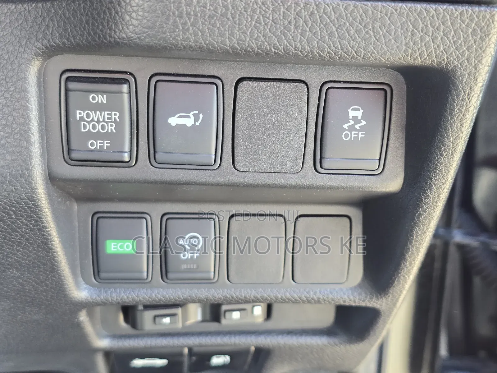 Nissan X-Trail 2.0 Petrol AWD 2018 Black