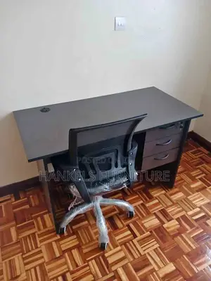 Mesh Back Mesh and Gray Desk
