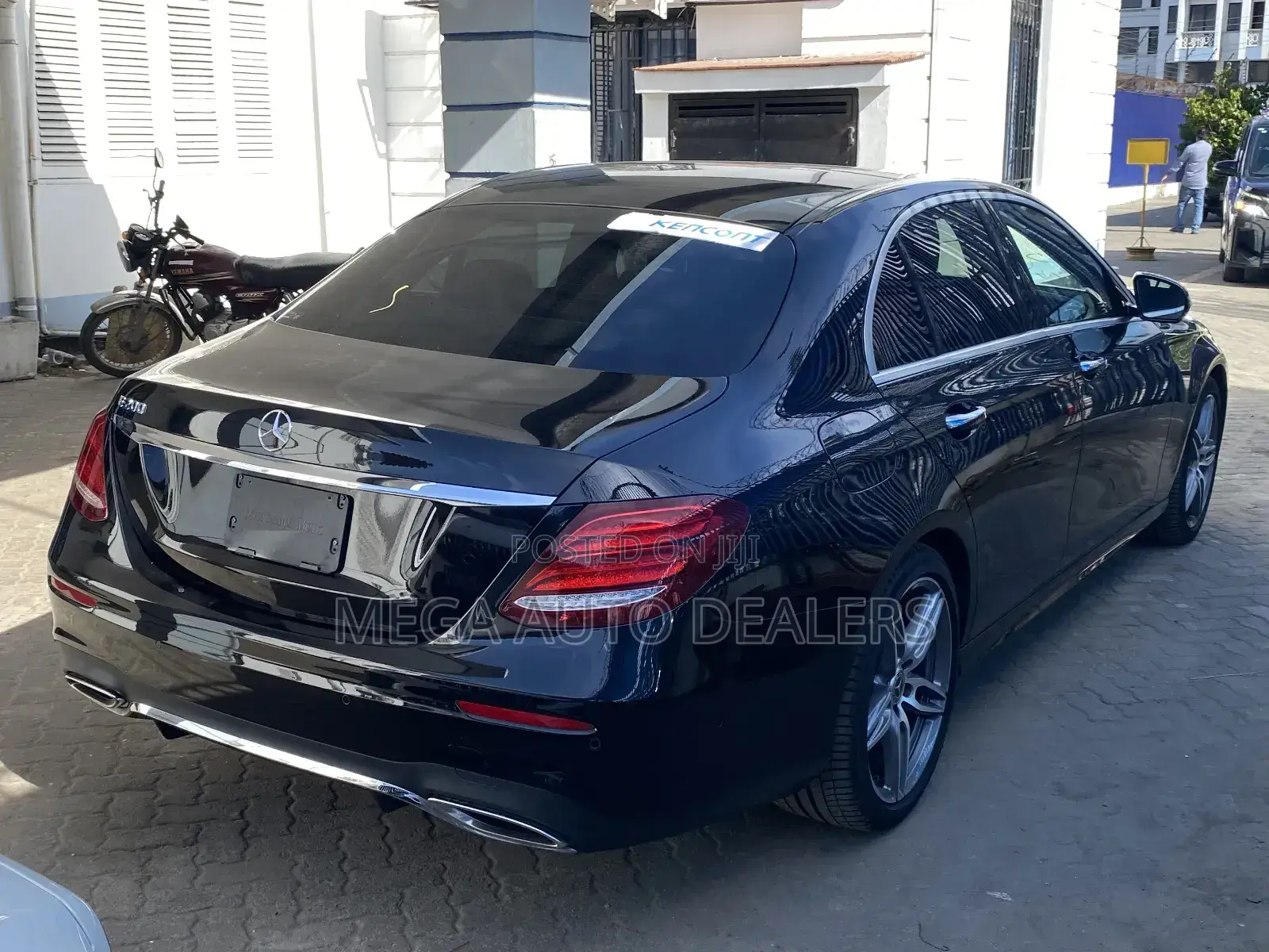 Mercedes-Benz E200 2018 Black