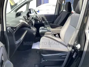 Toyota Voxy 2018 Black