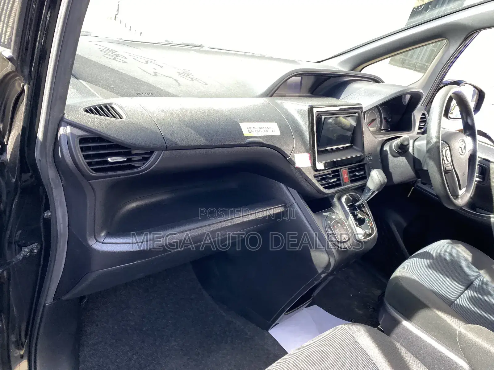 Toyota Voxy 2018 Black