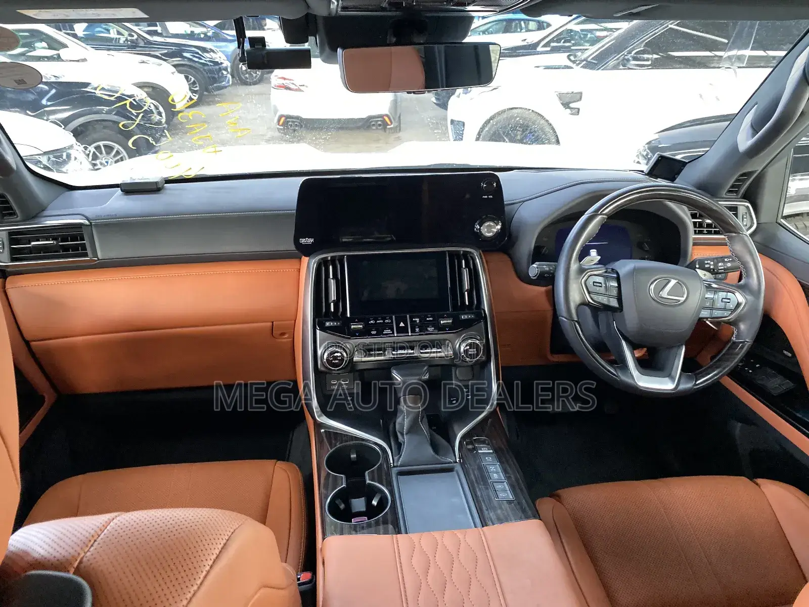 Lexus LX 2022 White