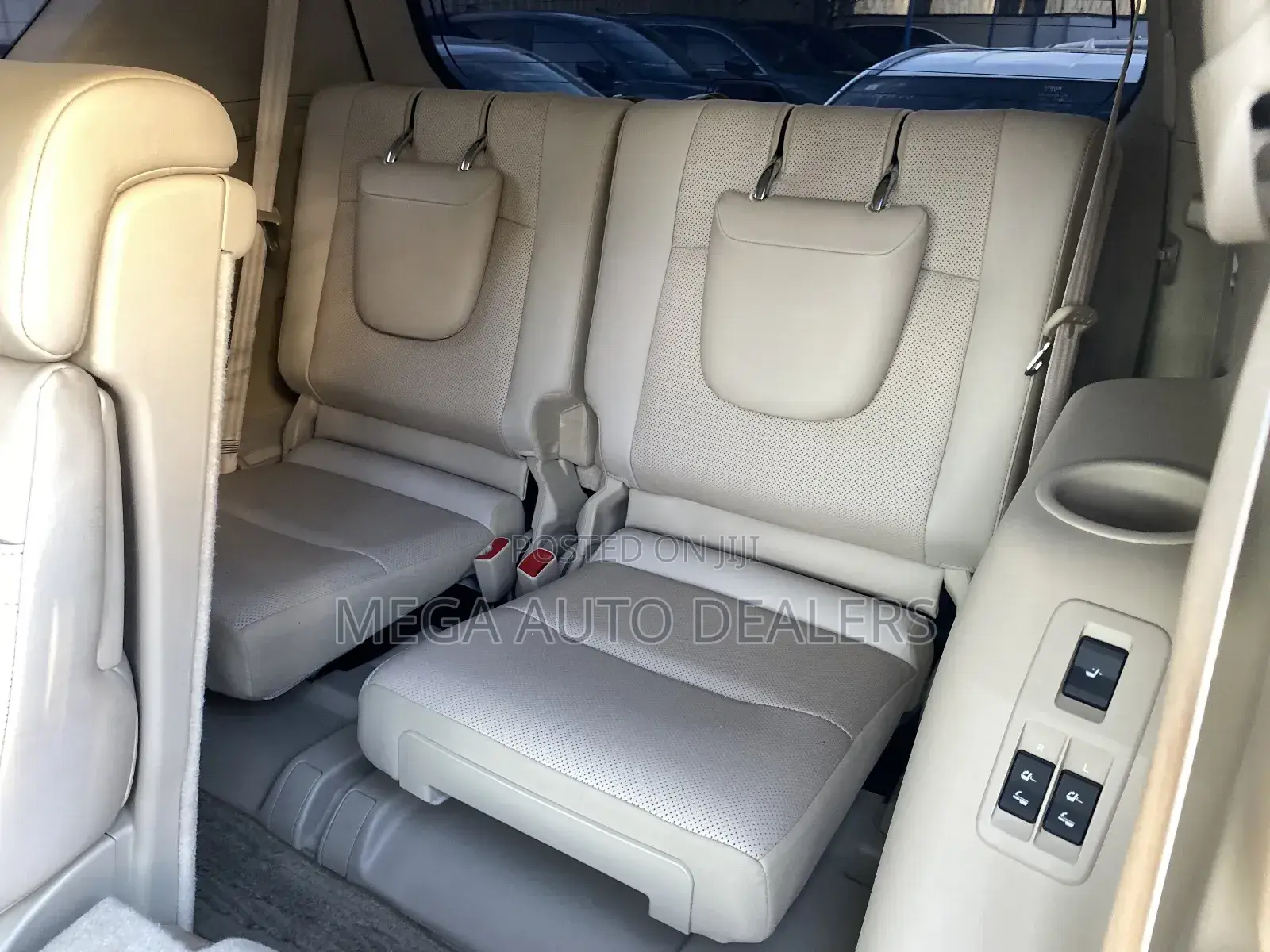 Toyota Land Cruiser Prado 2018 White