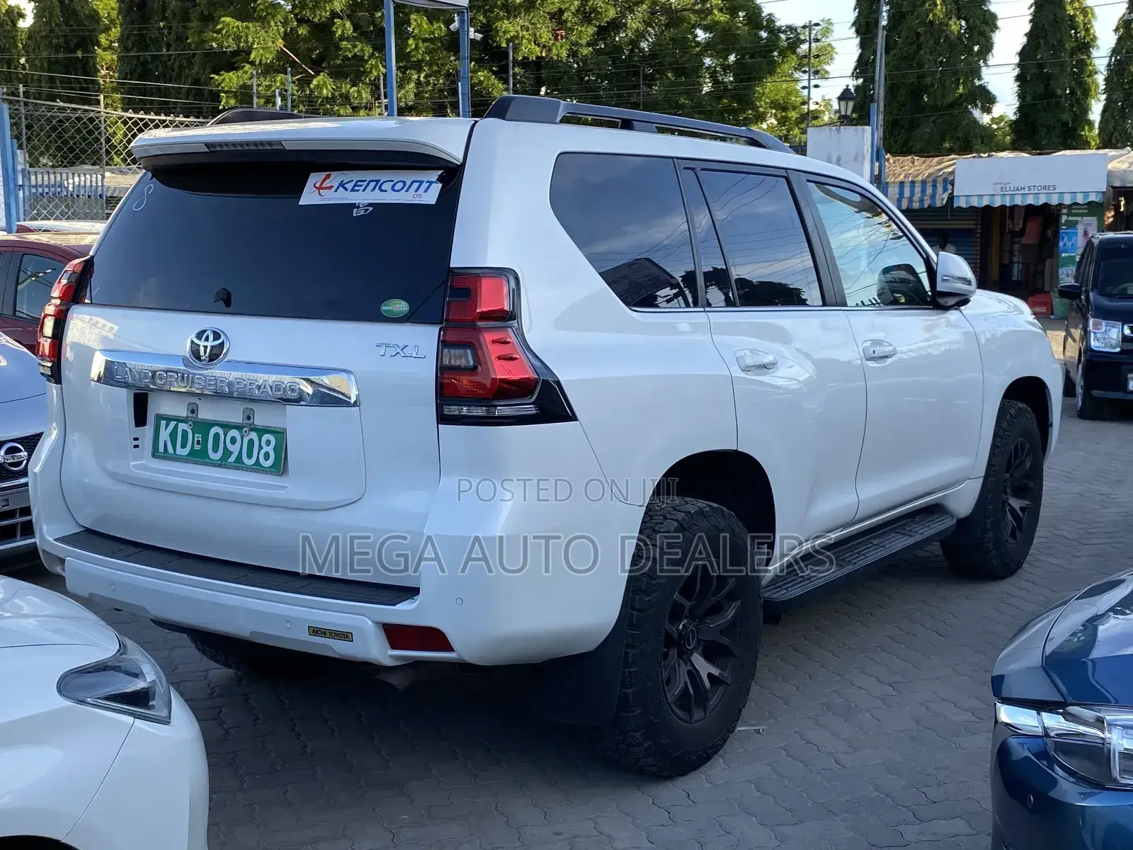 Toyota Land Cruiser Prado 2018 White