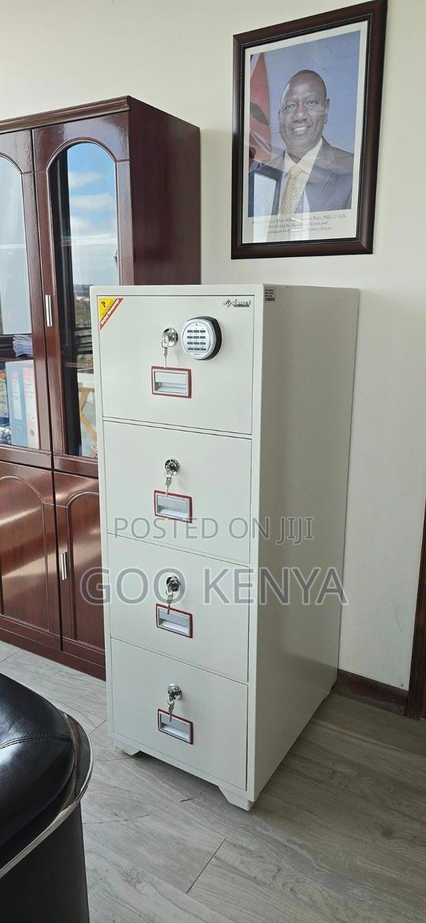 Fireproof Safebox ; 4-Drawer Diplomat Fireproof Cabinet - thumbnail 5