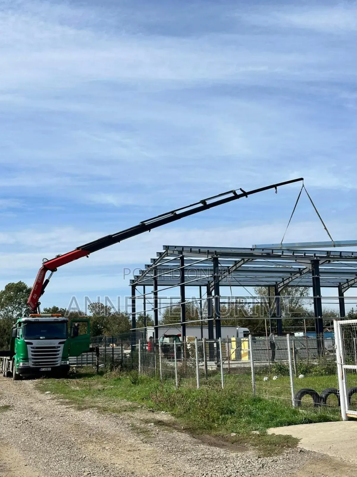 Lorry Crane/Self Loader/Hiab Hire in Mombasa and Nairobi.