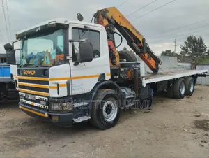 Lorry Crane/Self Loader/Hiab Hire in Mombasa and Nairobi.