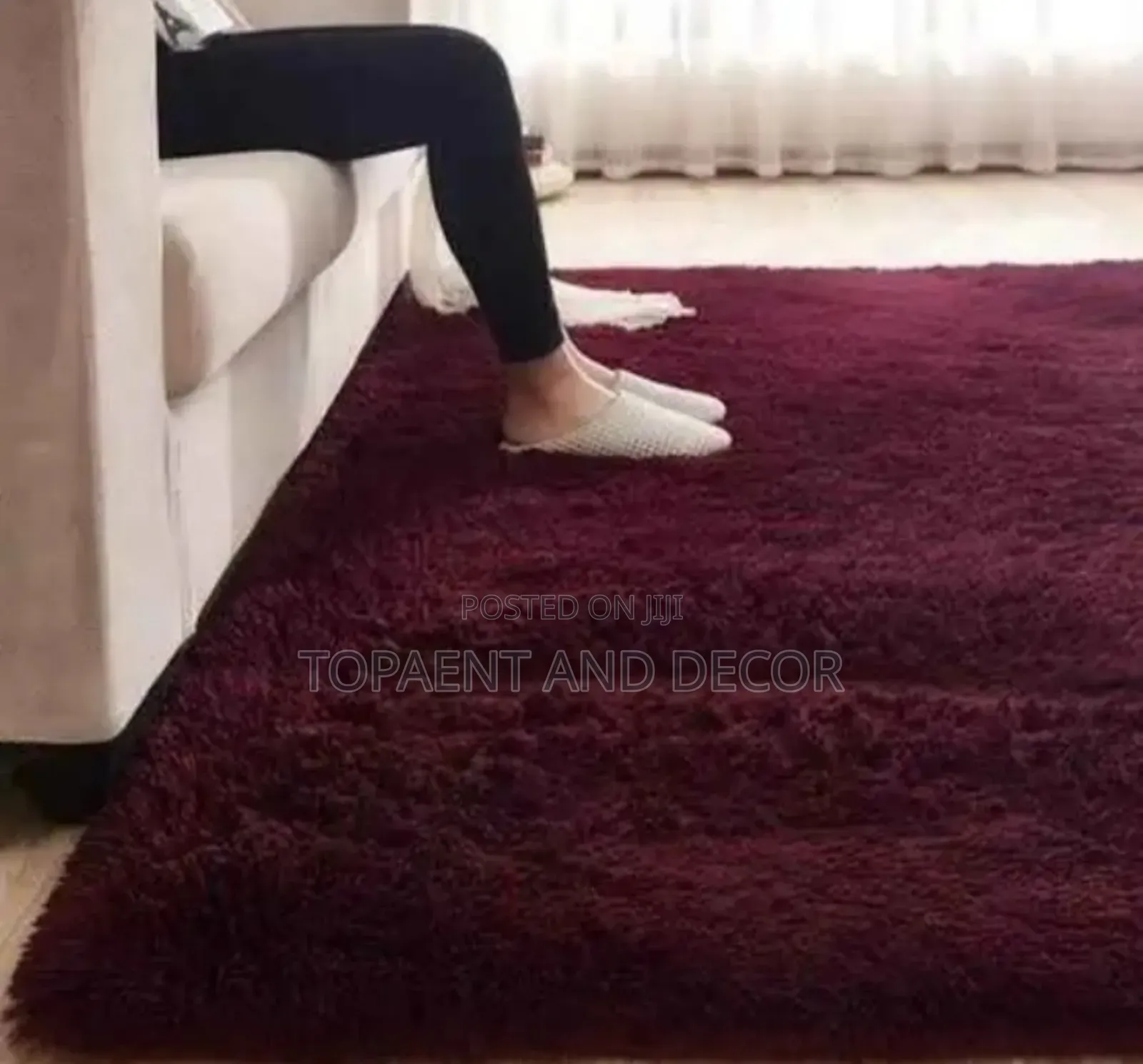 Maroon Warm Fluffy Carpet