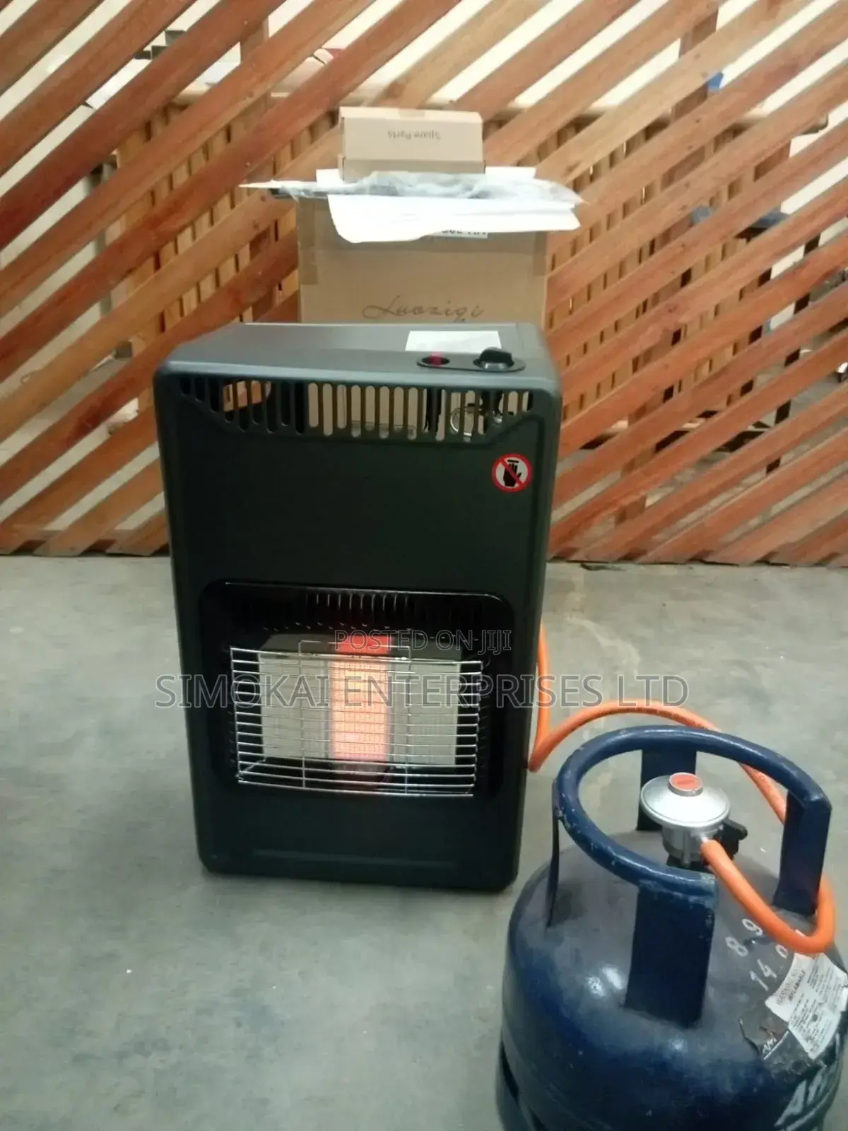3-Panel Luxurious Infrared Radiant Indoor Gas Heater- Black