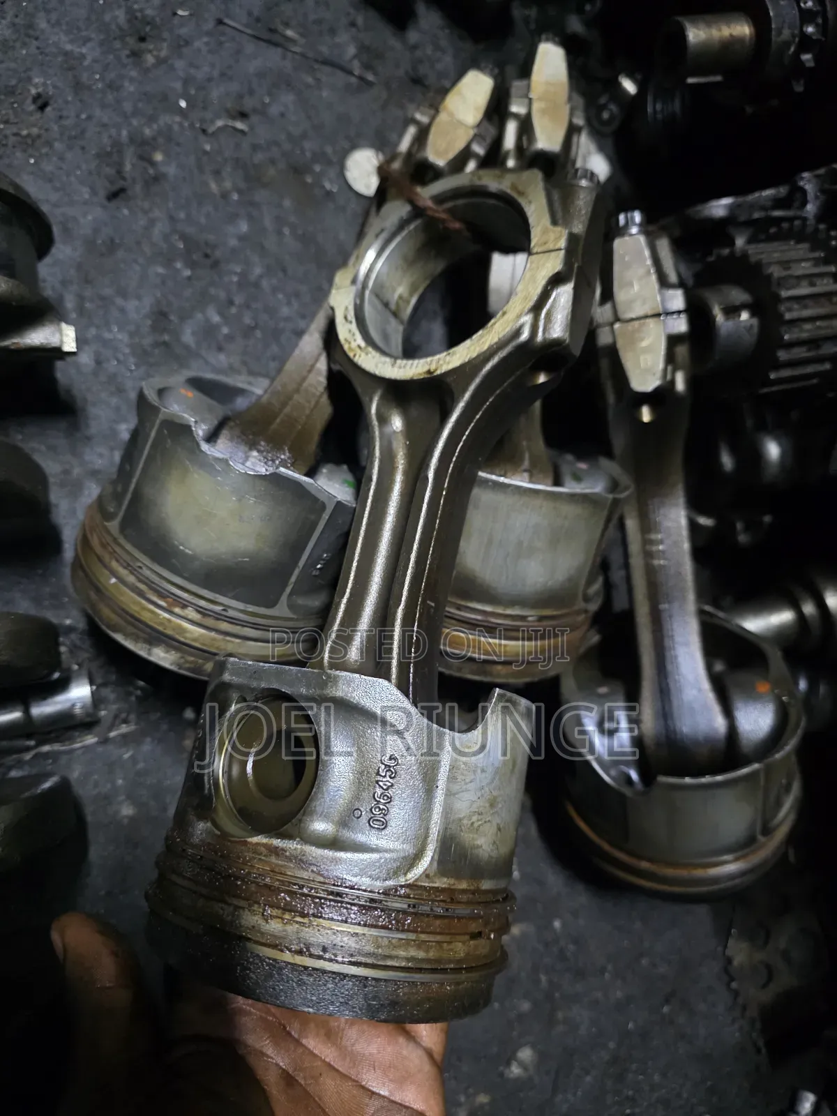 1kd Pistons