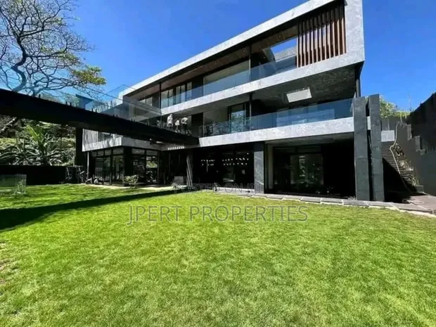 5bdrm Maisonette in Kitisuru for sale