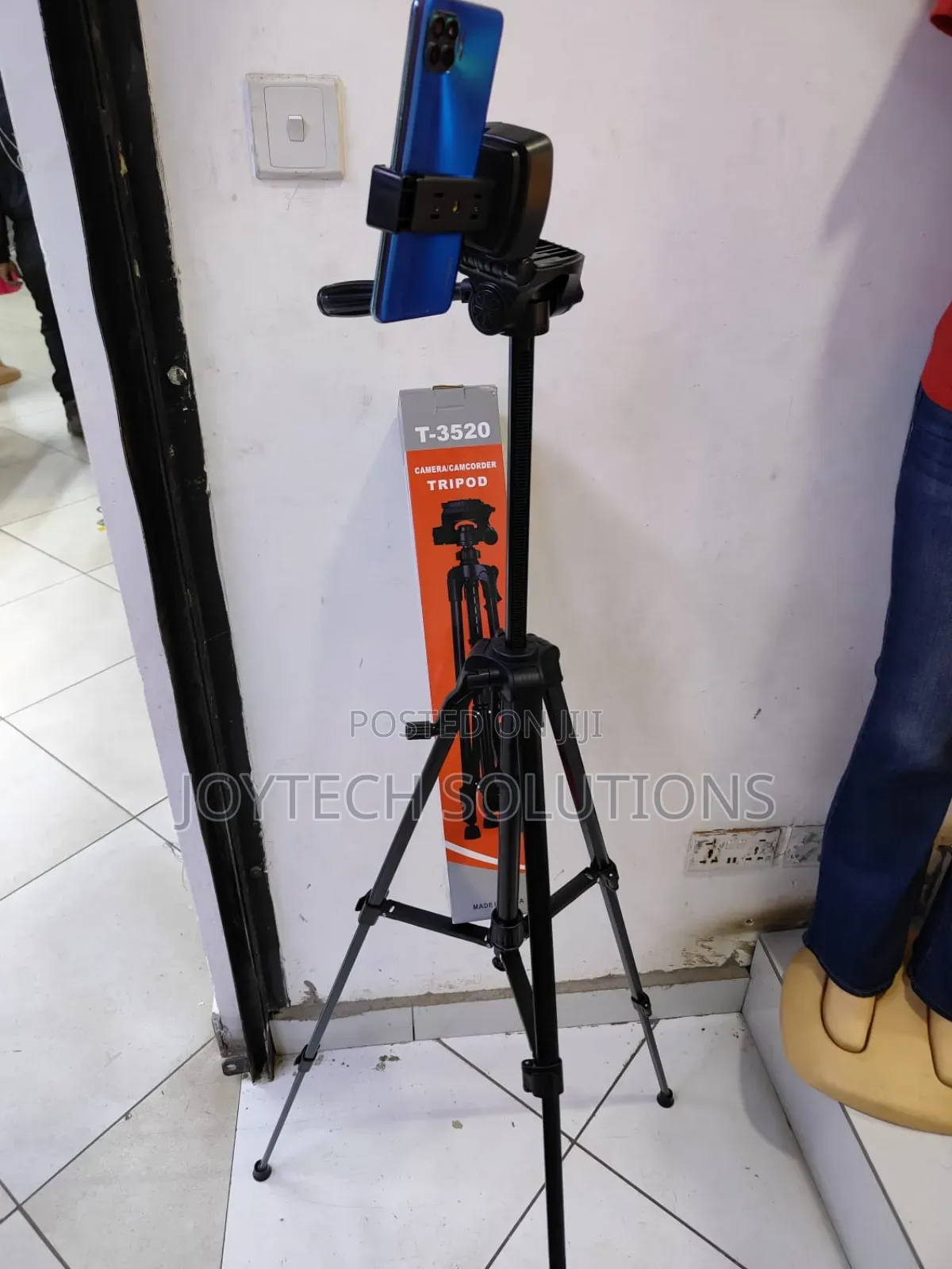 Stable 3520 Phone Tripod Stand.