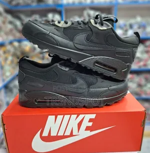 Airmax 90 Command
Sizes 40 - 40-45