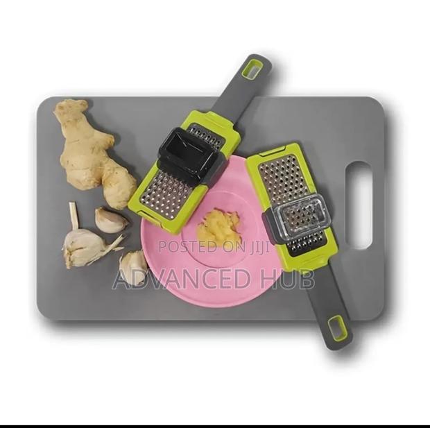 Multipurpose Grater/Manual Garlic Crusher - thumbnail 3