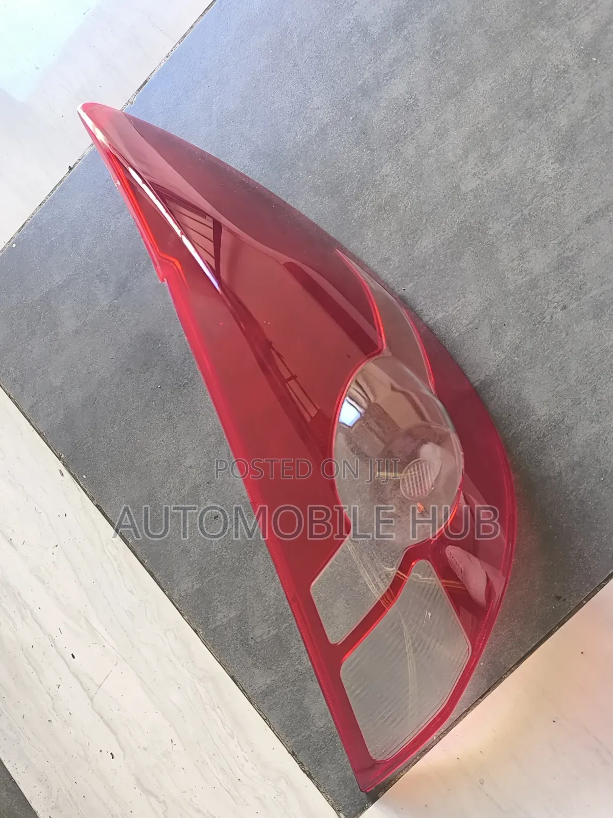 Nissan Tiida Hatchback Lens - Tiida Taillight Lens