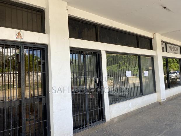 Shop for Rent Nyali Along the Road