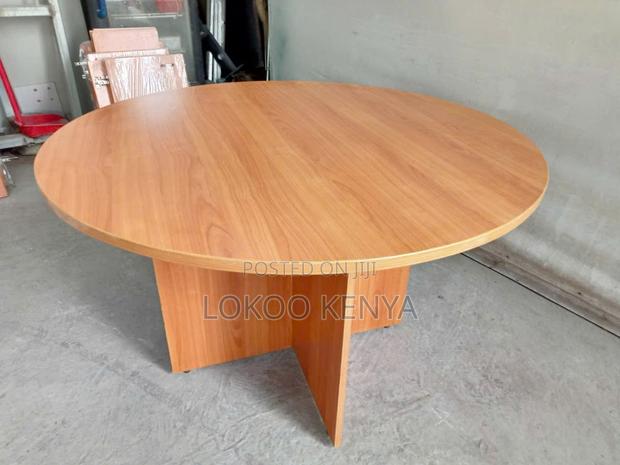 Office Table : Round Conference Office Meeting Table