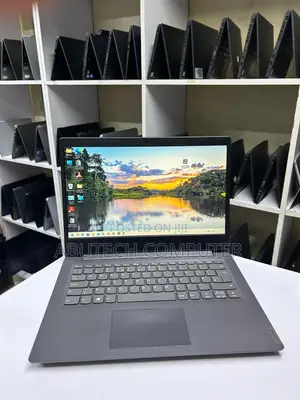 Laptop Lenovo Ideapad V14 IGL 8GB AMD SSD 256GB