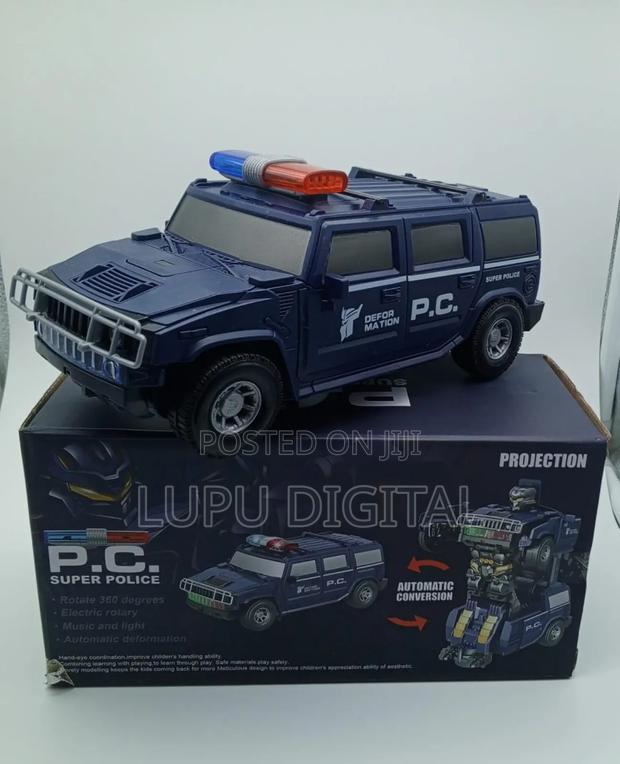 Transformable Robot Car Electric Battery Powered 360° - thumbnail 3