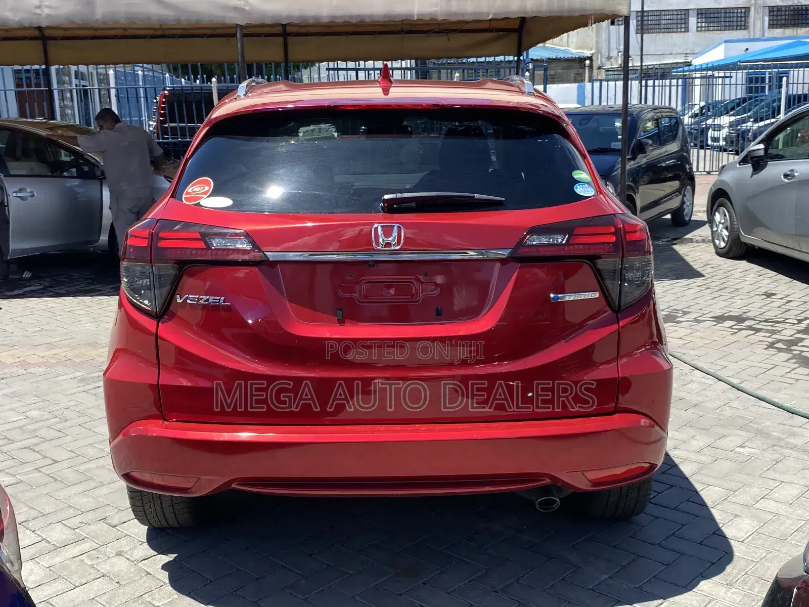 Honda Vezel 2018 Red