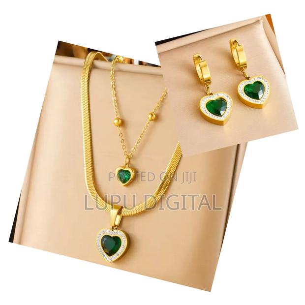 Matching Jewellery Set - main view