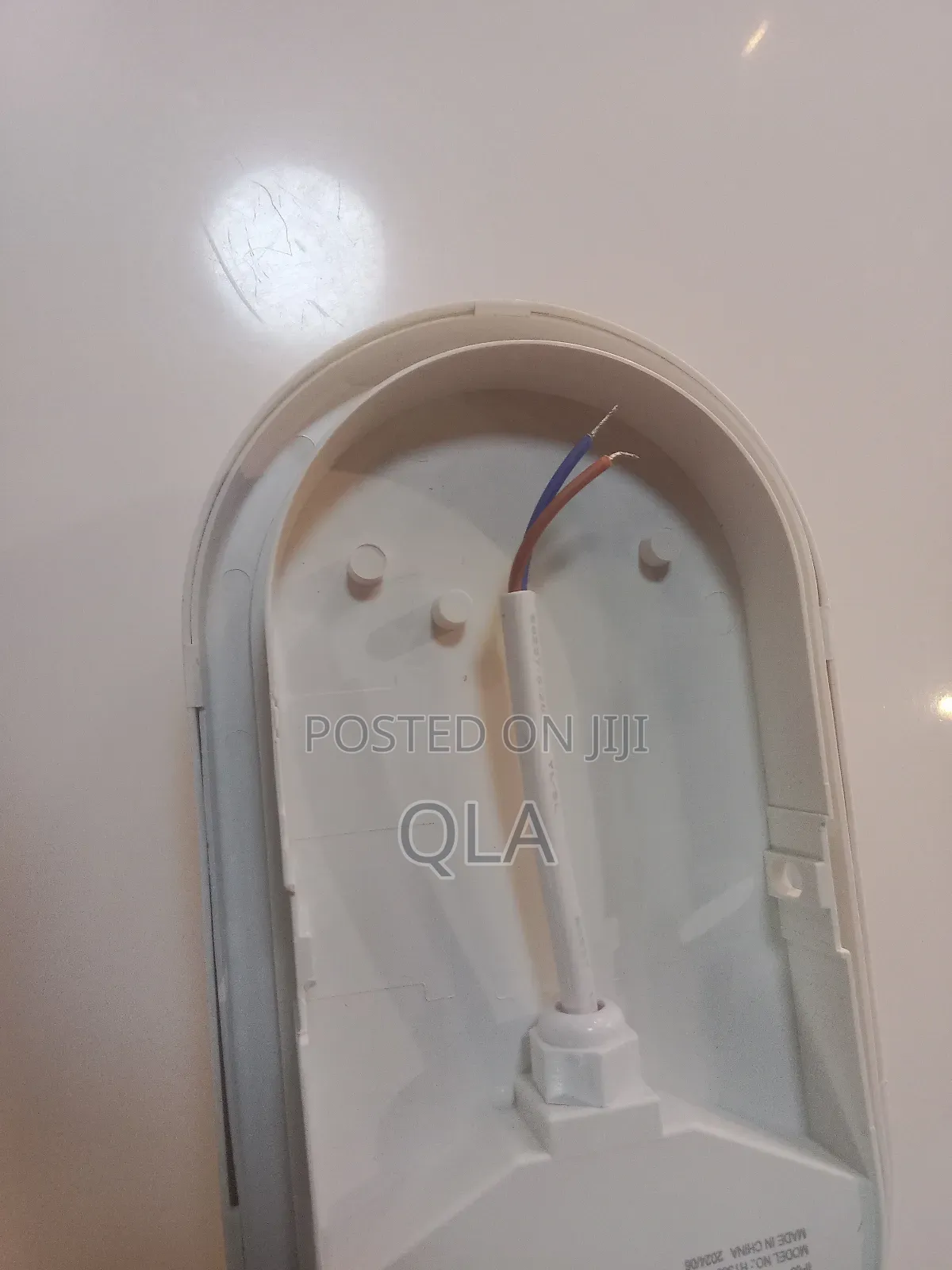 Led Wall Light With Guard Daylight 