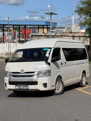 Toyota Grand HiAce 2014 White