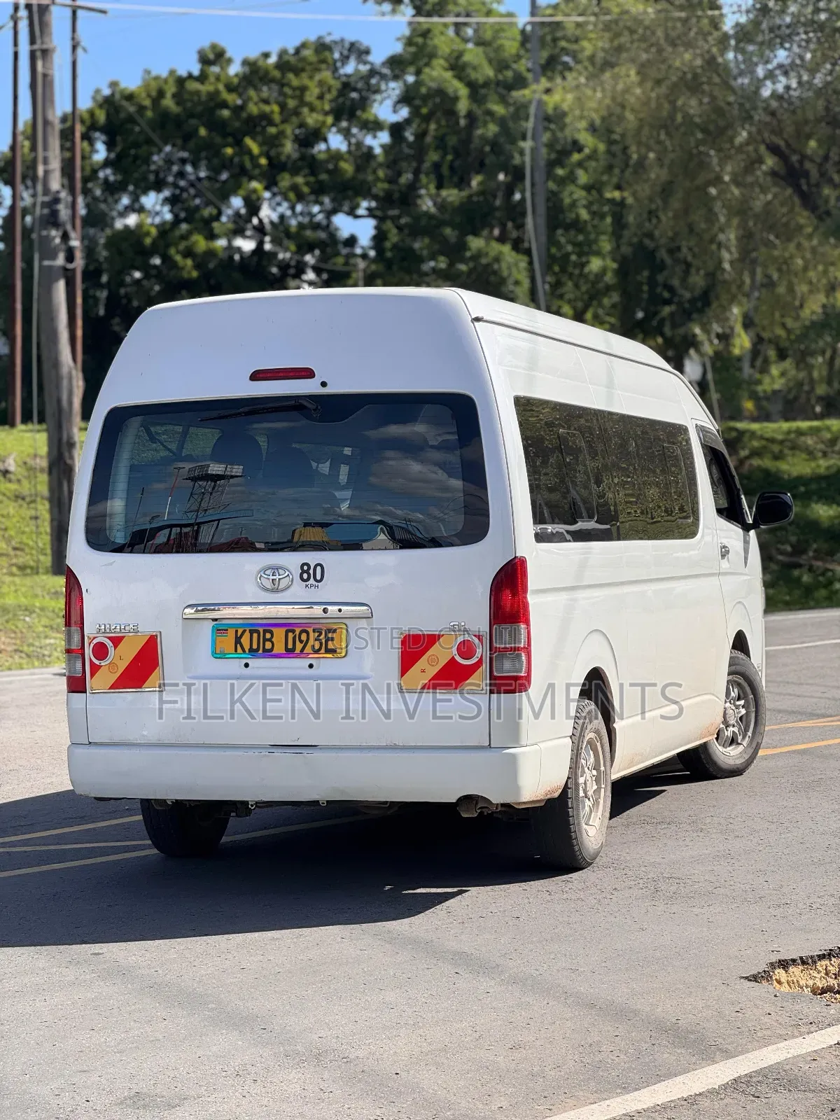 Toyota Grand HiAce 2014 White