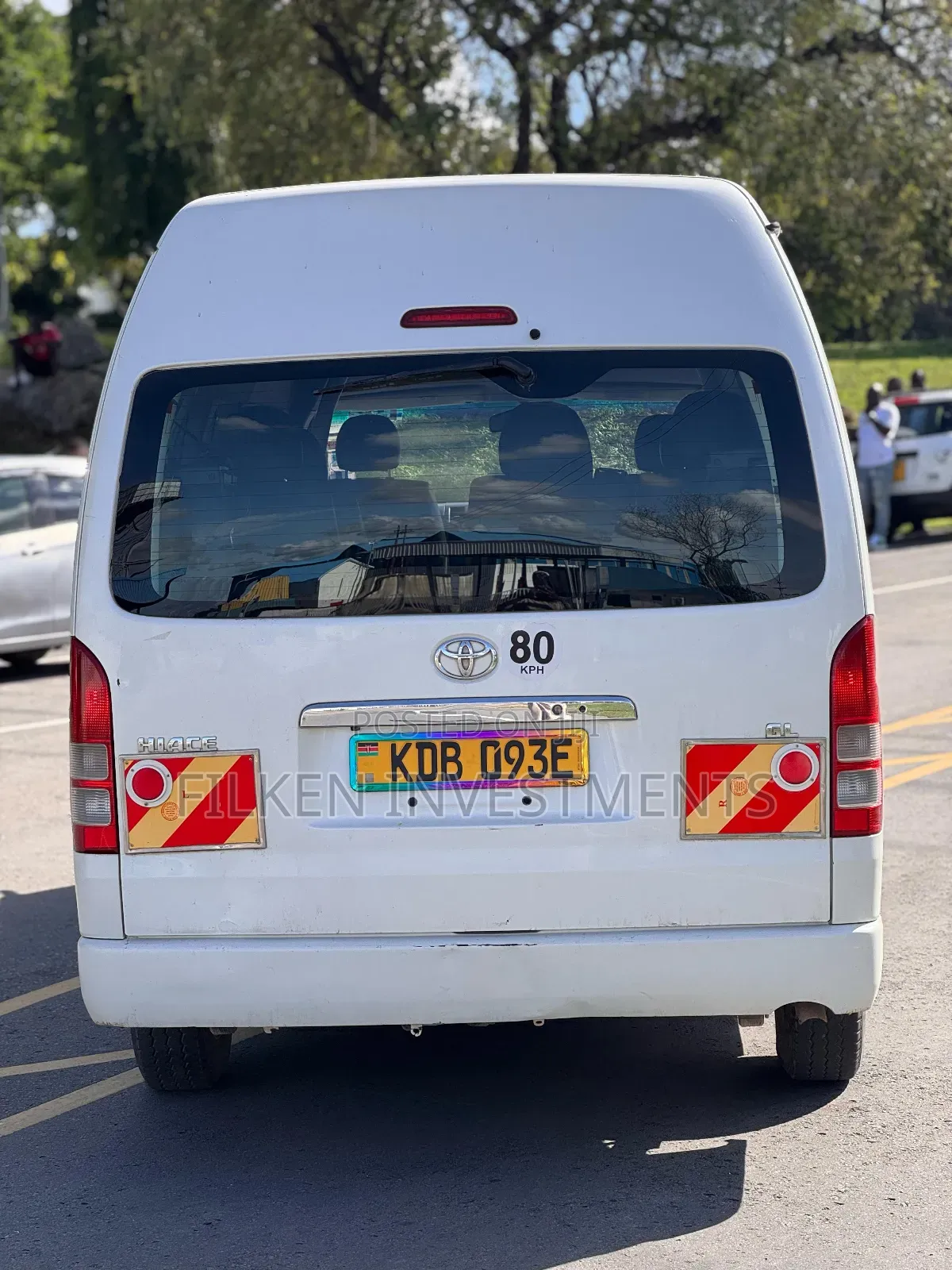 Toyota Grand HiAce 2014 White