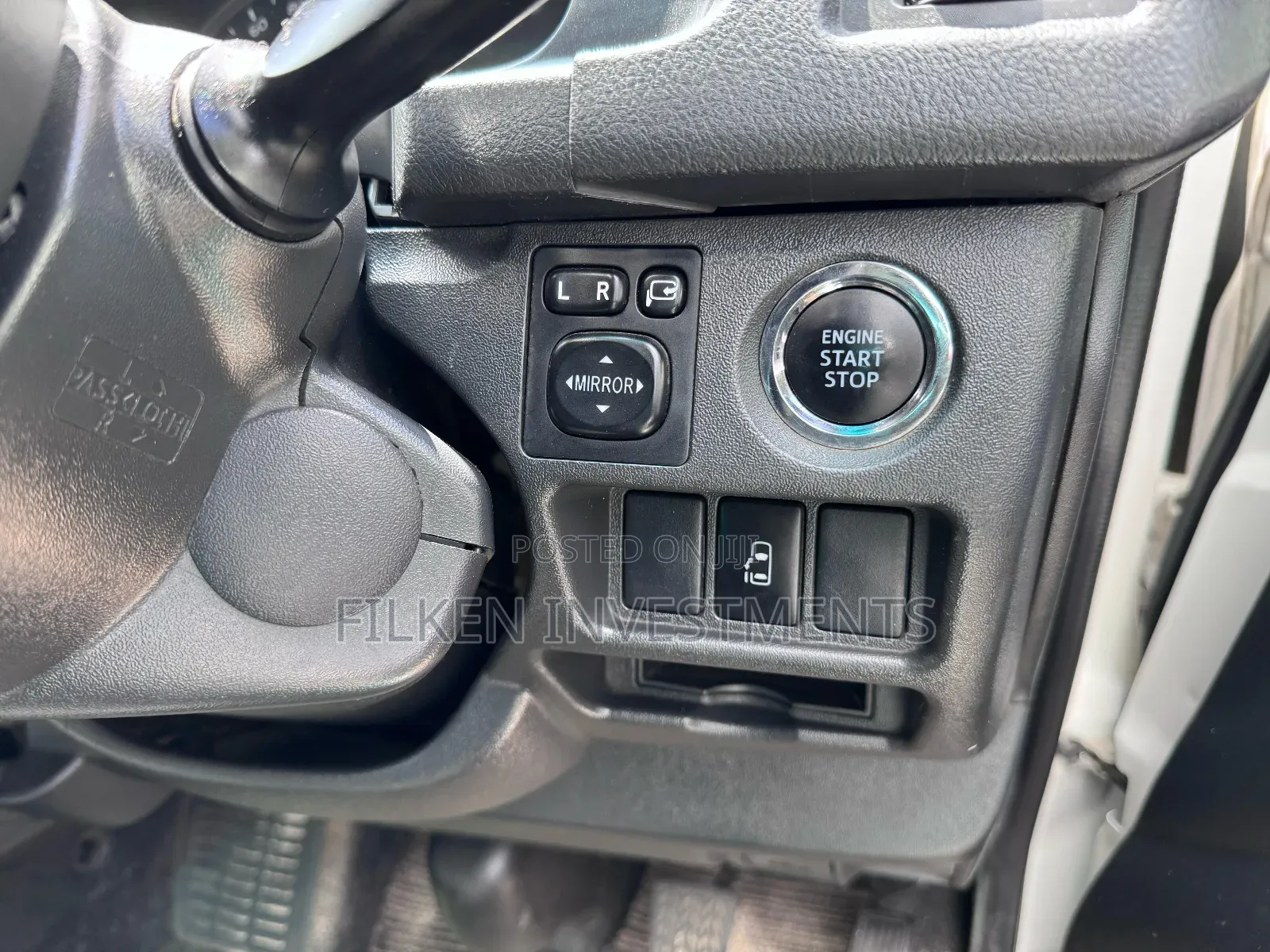 Toyota Grand HiAce 2014 White